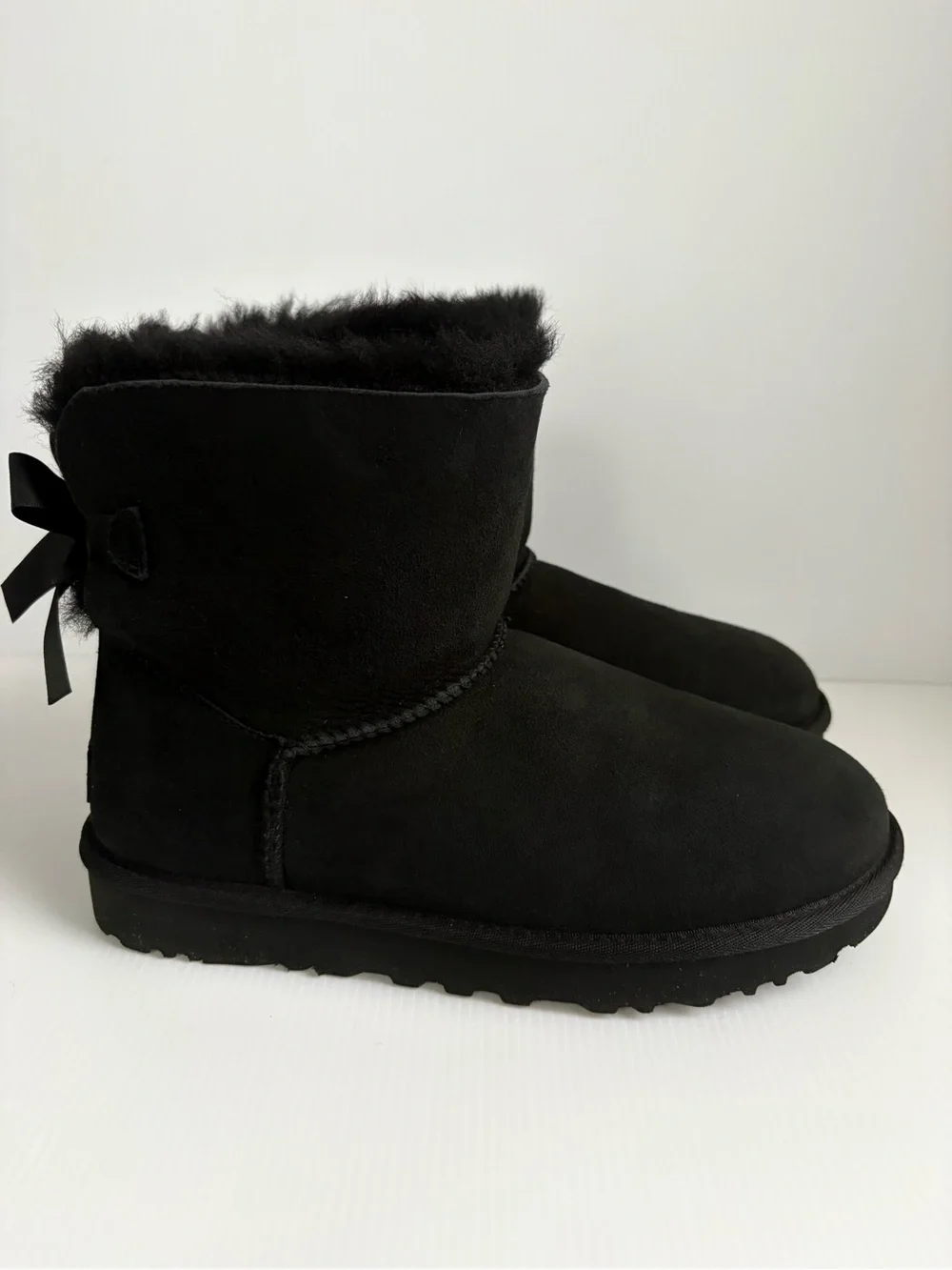 UGG Mini Bailey Bow II Suede Boots  Size 8 - Black NWOT